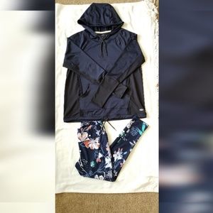 Women's Exercise/leisure outfit hoodie/legging set